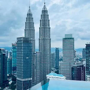 Platinum Tower 2 Klcc , Kuala Lumpur Ma­lay­sia