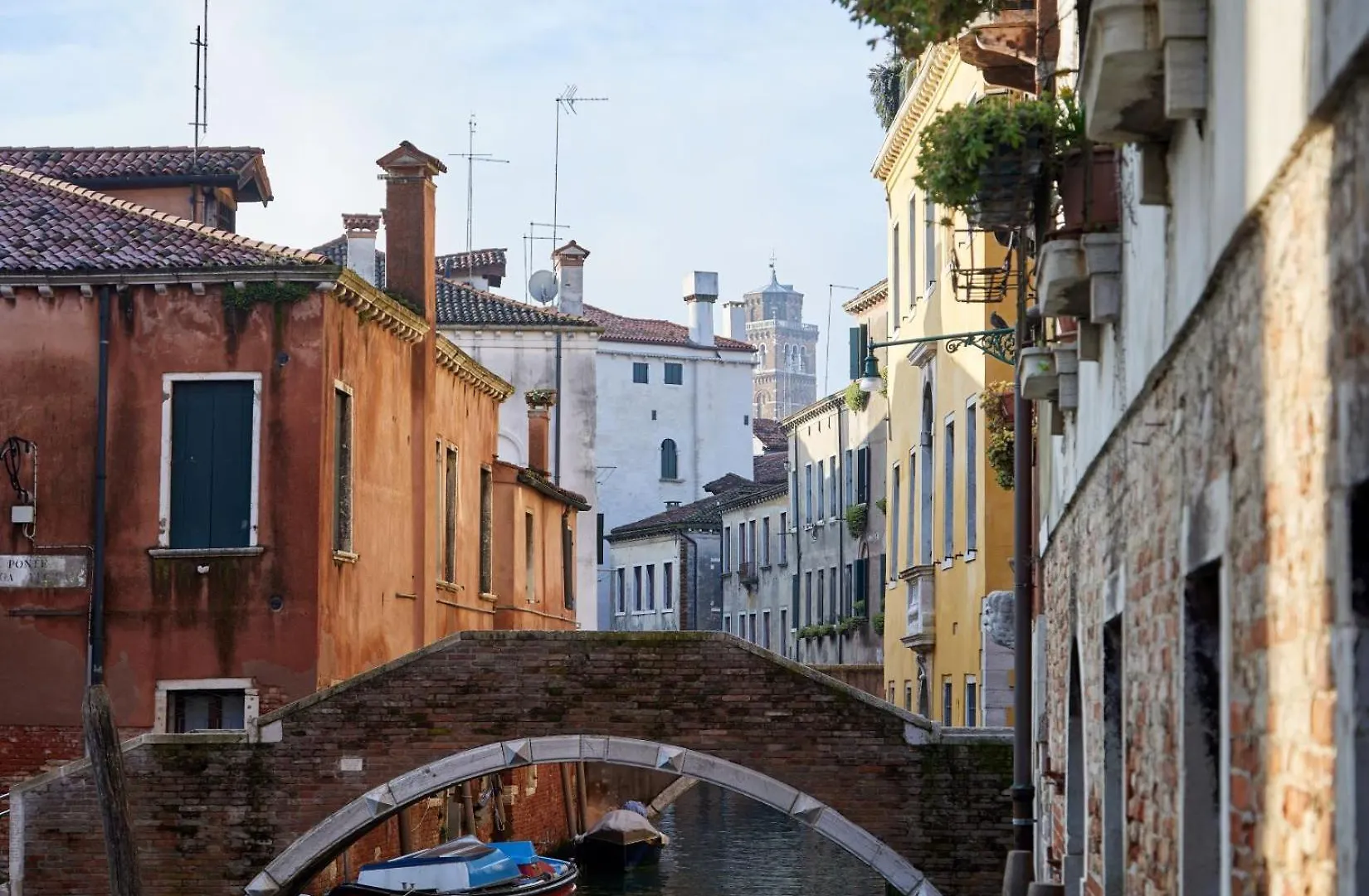 Palazzina Riva Apartment Venice Italy
