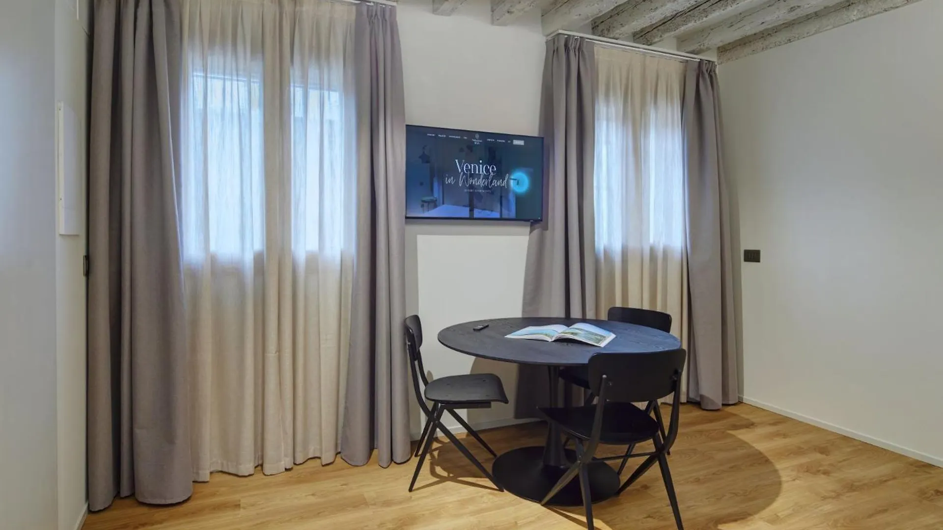 Apartament Palazzina Riva Wenecja 0*,  Włochy